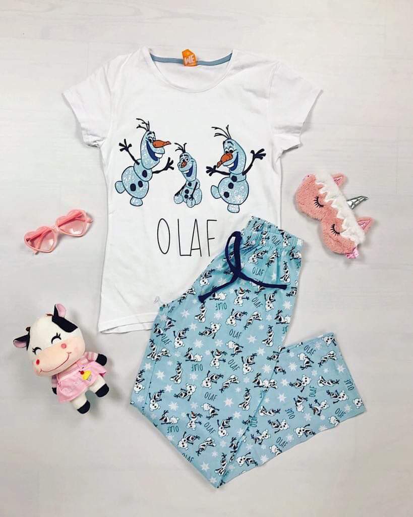 Pijama lunga dama alba cu imprimeu Olaf